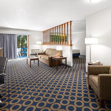 Days Inn By Wyndham Wauseon Luaran gambar