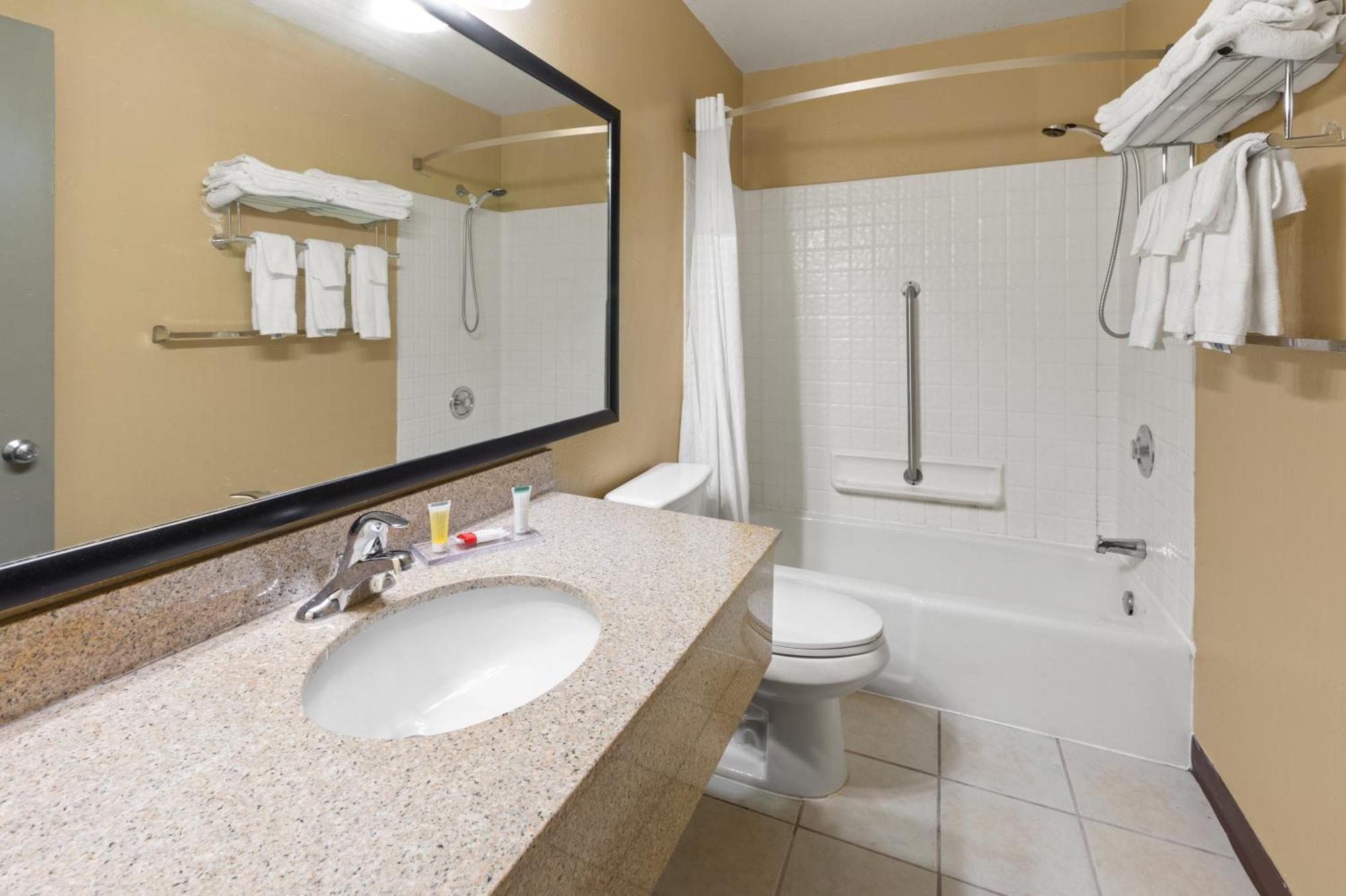 Days Inn By Wyndham Wauseon Luaran gambar